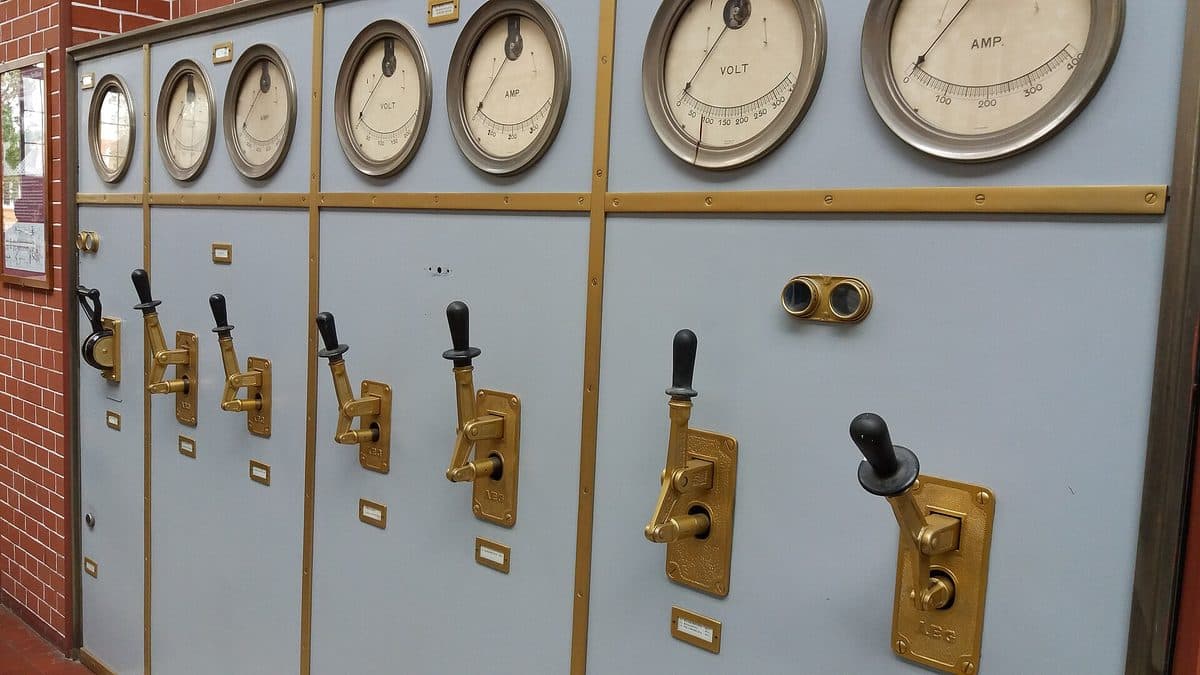 Экспертиза документации нефтебаз и складов ГСМ на Камчатке онлайн: ТП, консервация, декларация