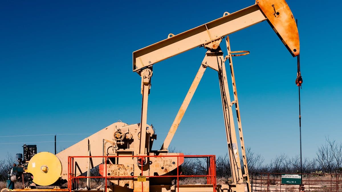 Ростехнадзор продлил ФНП по нефтегазу и взрывчатым материалам до 2032 года: что это значит для ОПО